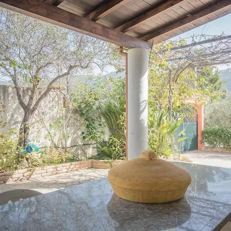 Delle Dalie, Solanas, Villasimius * Solanas (Cagliari)